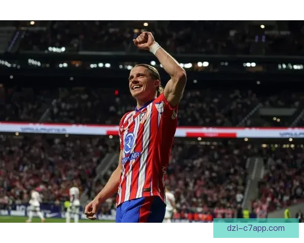 世体：小蜘蛛合练马竞四人缺训